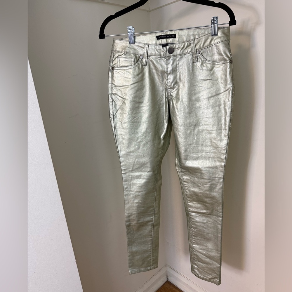 Boston Proper Silver Skinny Jeans with Metallic Finish Size 2